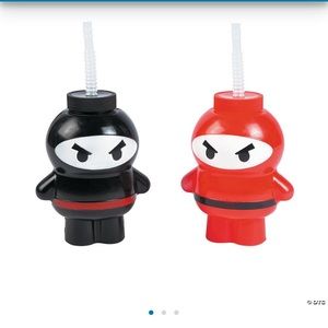 New ninja cups (12) with lids and straws